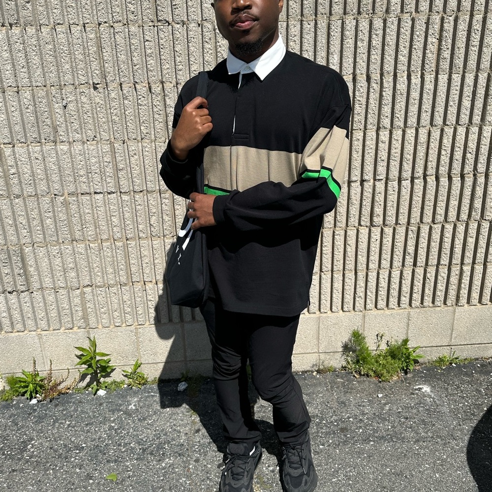 H&M Oversized Fit Shirt - Picture 5 of 6
